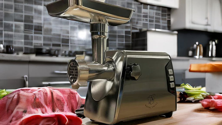De Wereld van Smaken Ontdekken met de Royal Swiss Vleesmolen 2000W